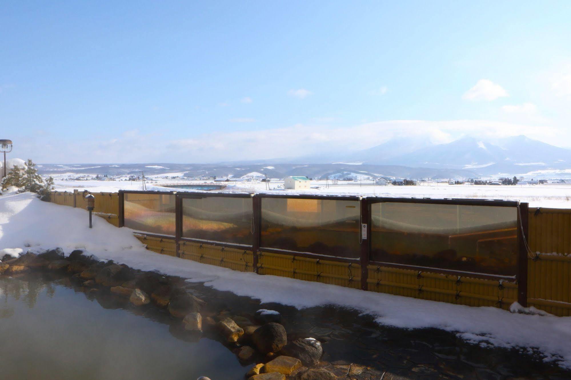 Furano La Terre Hotel Nakafurano Exterior photo